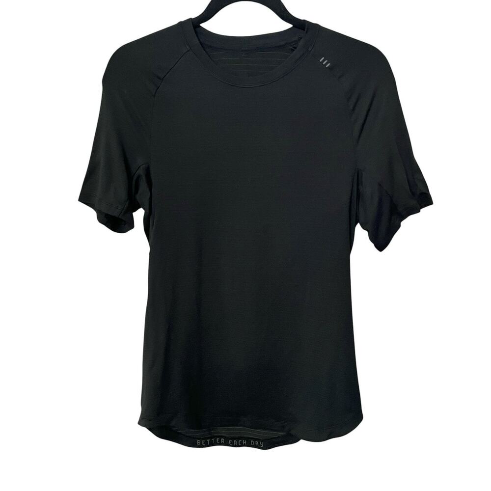 Lululemon Mens Drysense Shirt XS Short Sleeve Black Slim Fit Quick Dry Athletic